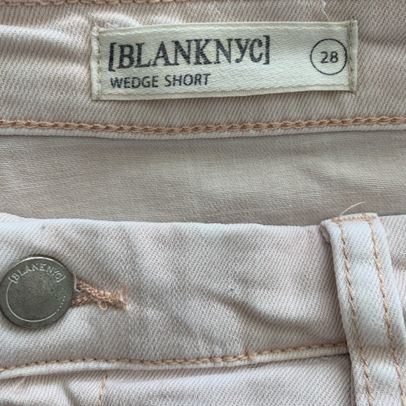Blank NYC | Wedge Short Light Pink - Picture 4 of 8